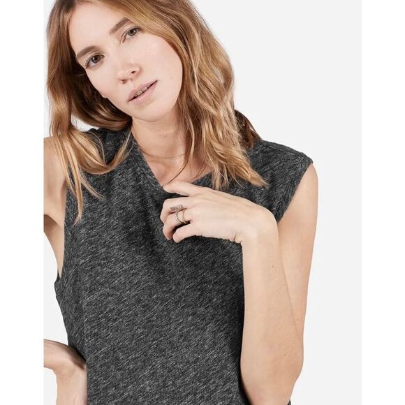 ✨Everlane Dark Heathered Grey Wool Blend Sleeveless Top✨ - Picture 2 of 8